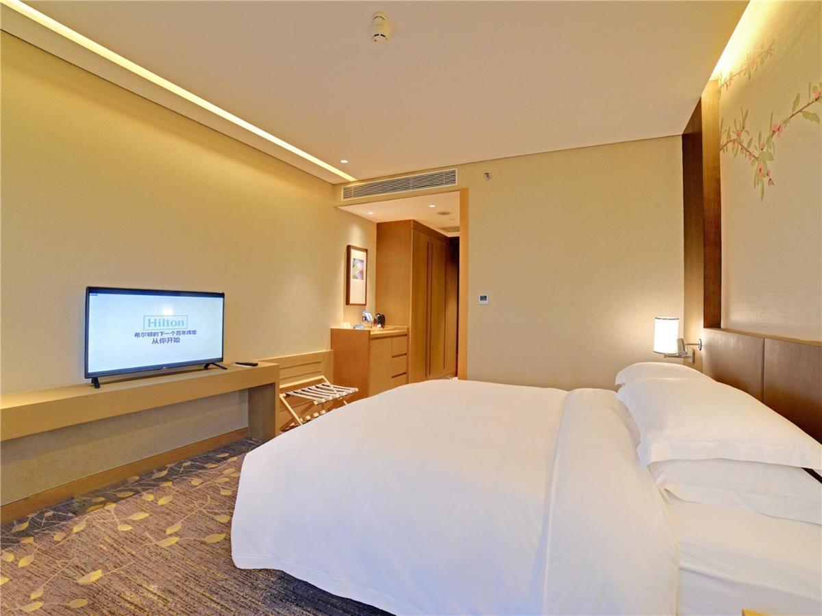 Hilton Garden Inn Fuzhou Cangshan Exteriör bild
