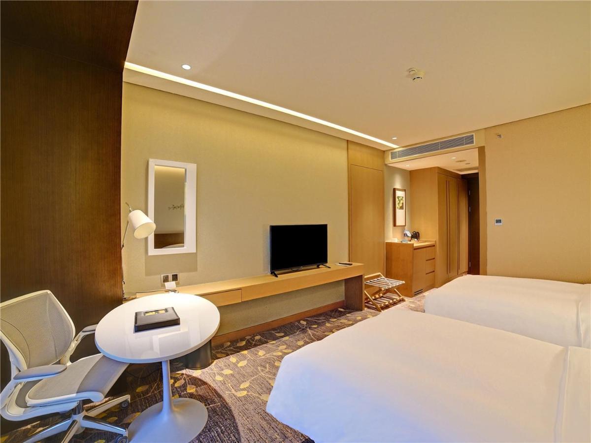 Hilton Garden Inn Fuzhou Cangshan Exteriör bild