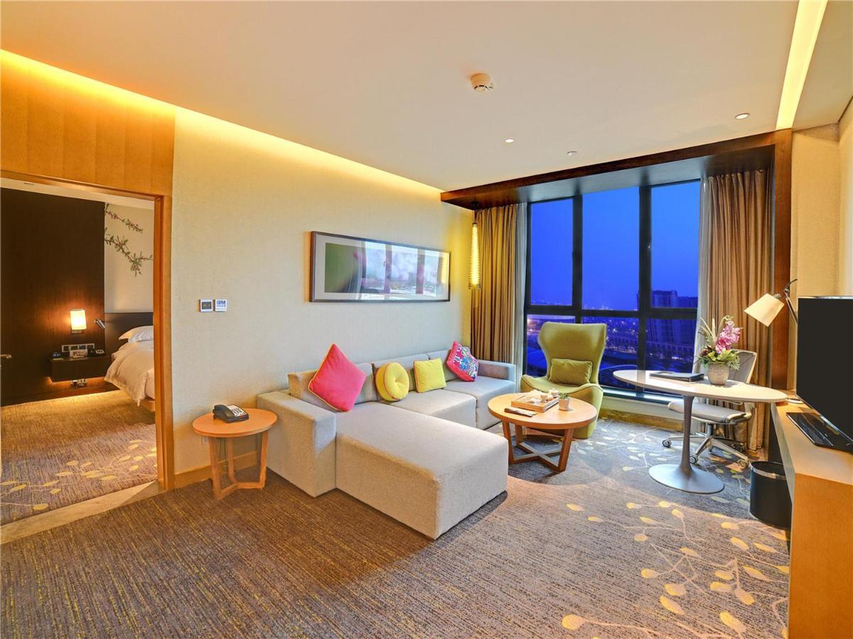 Hilton Garden Inn Fuzhou Cangshan Exteriör bild